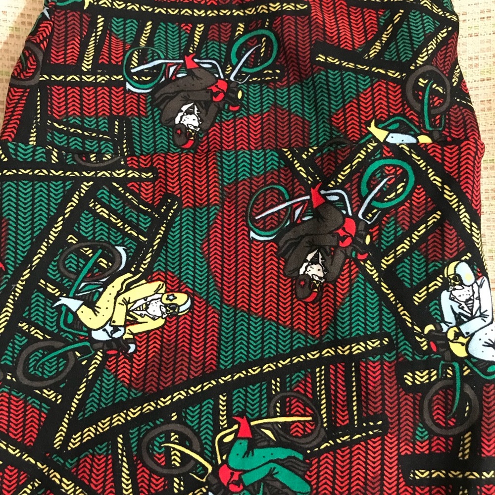 LULAROE TC2 HOLIDAY LEGGINGS brand new